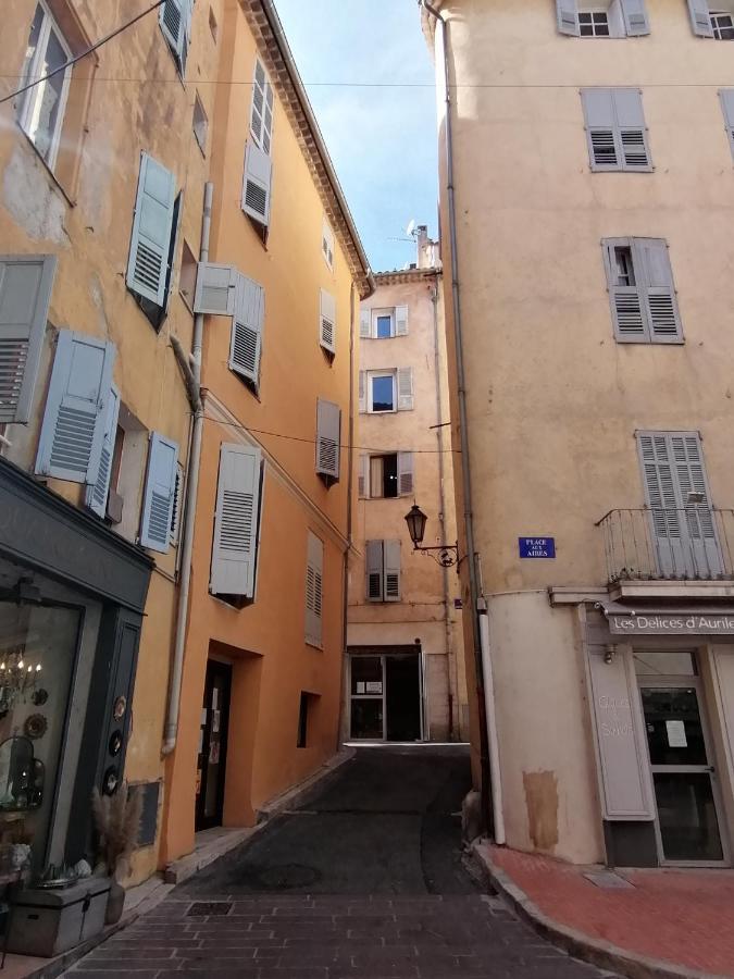 Charmant Appartement Terrasse Sur Les Toits Grasse Kültér fotó